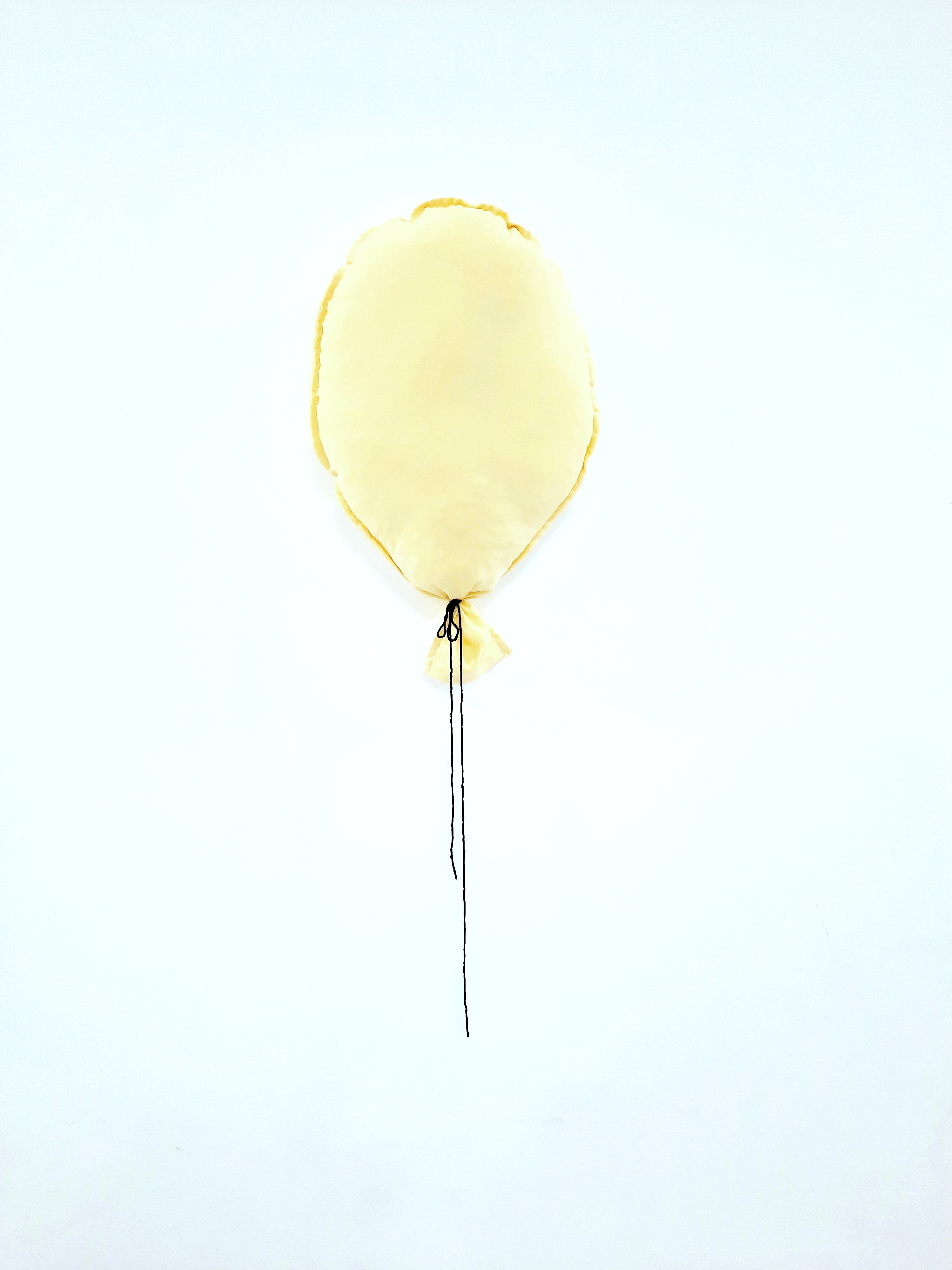  Balón na stenu pastelovo žltá  40x30cm