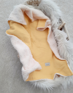 ŽLTÁ "Tuľkacia" mušelínová deka s jemným barančekom 65x90cm