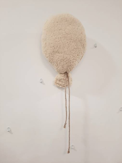  Balón na stenu béžový baranček