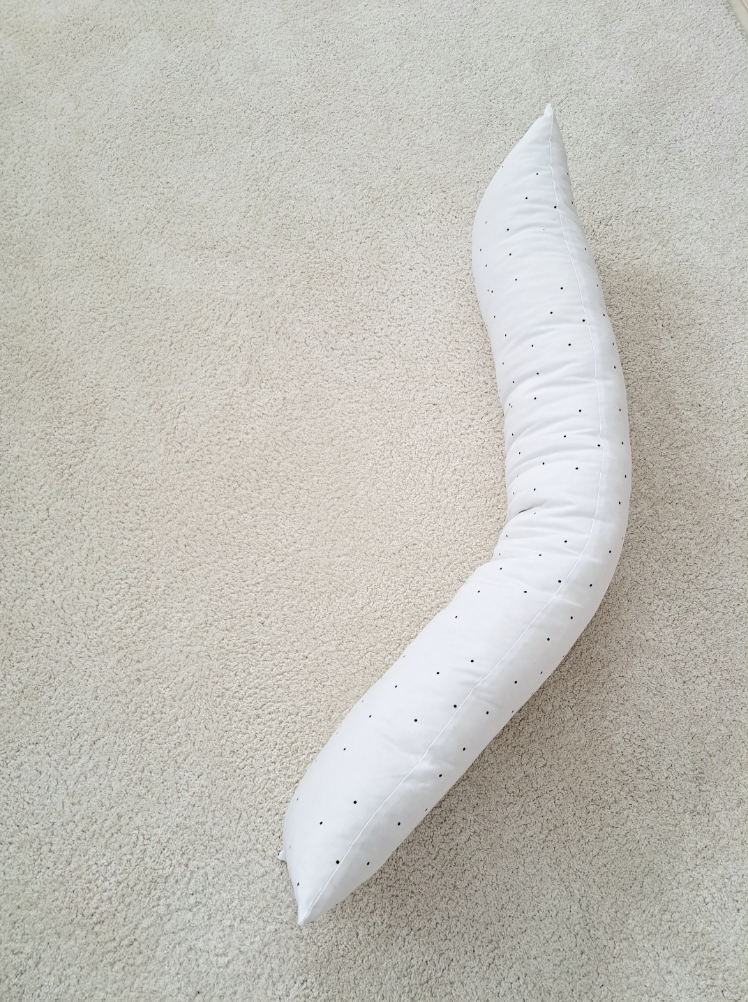 Podlhovastý vankúš na dojčenie a relax – 25×120 cm