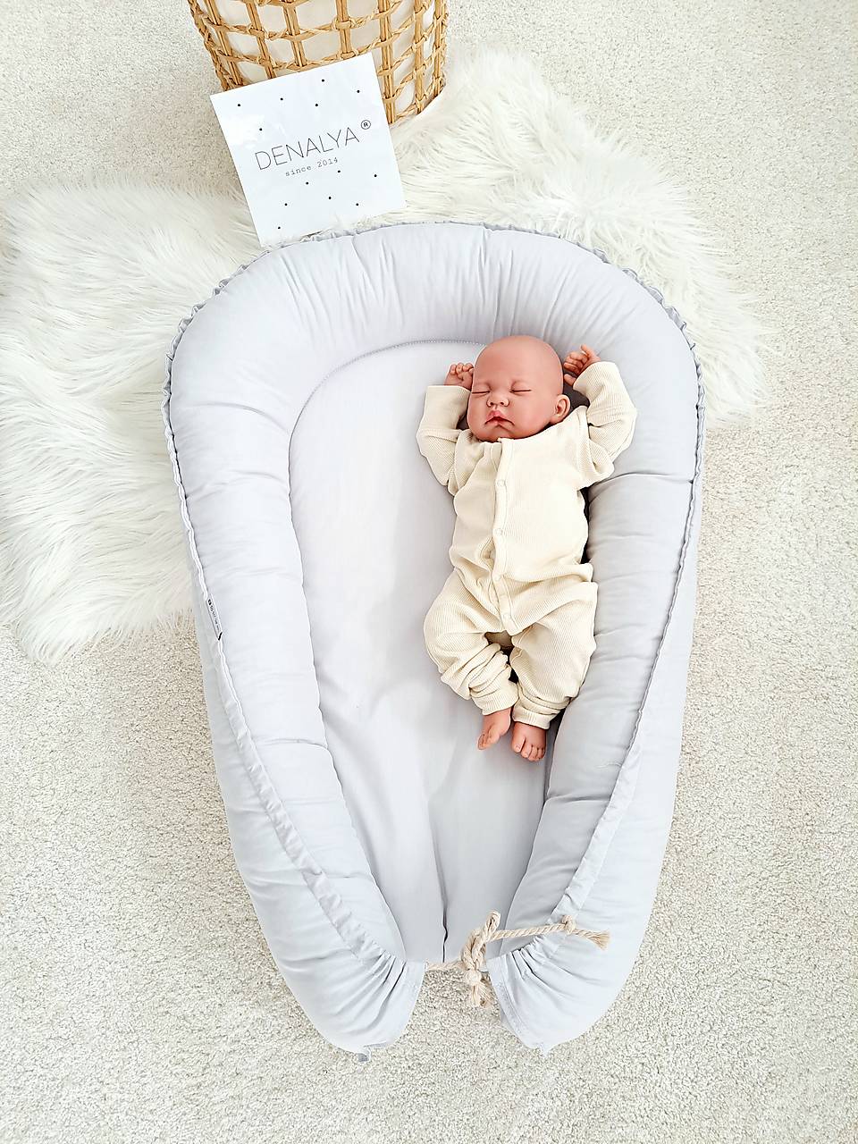 Hniezdo pre bábätko – obojstranne šedé