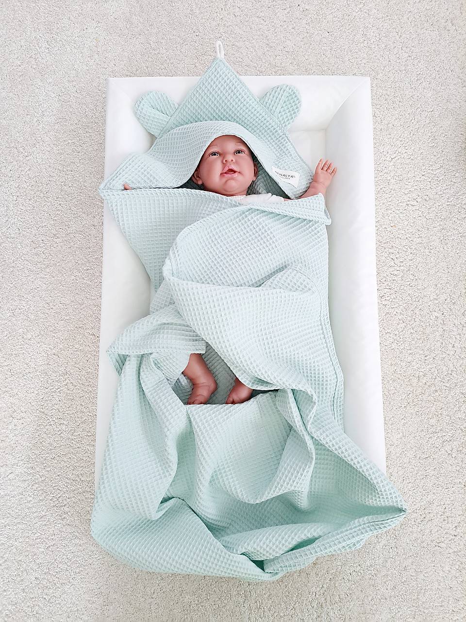 Vaflová osuška s kapucňou pre deti – mintová