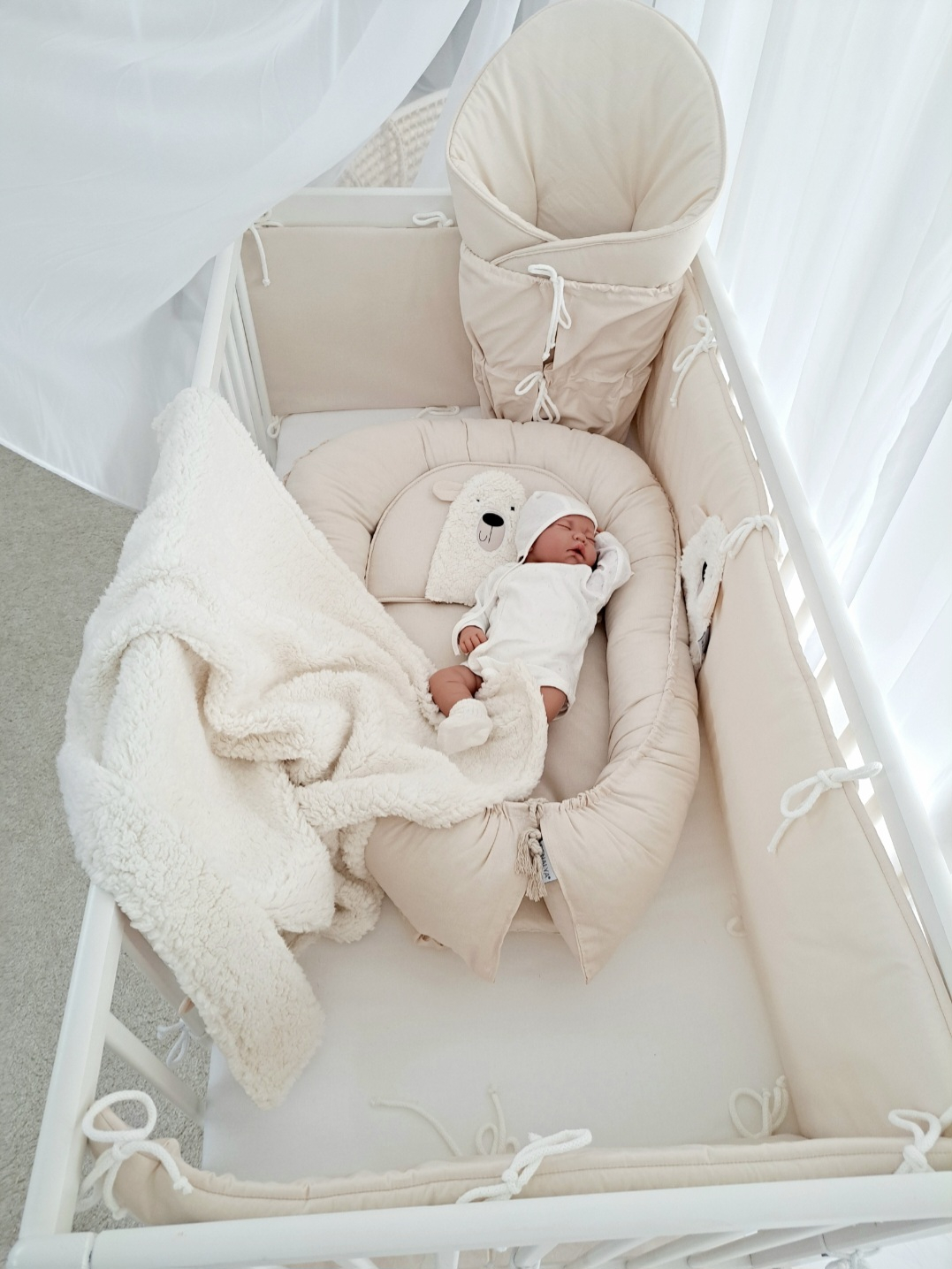 Sada do detskej postieľky – Krémová s Ovečkou