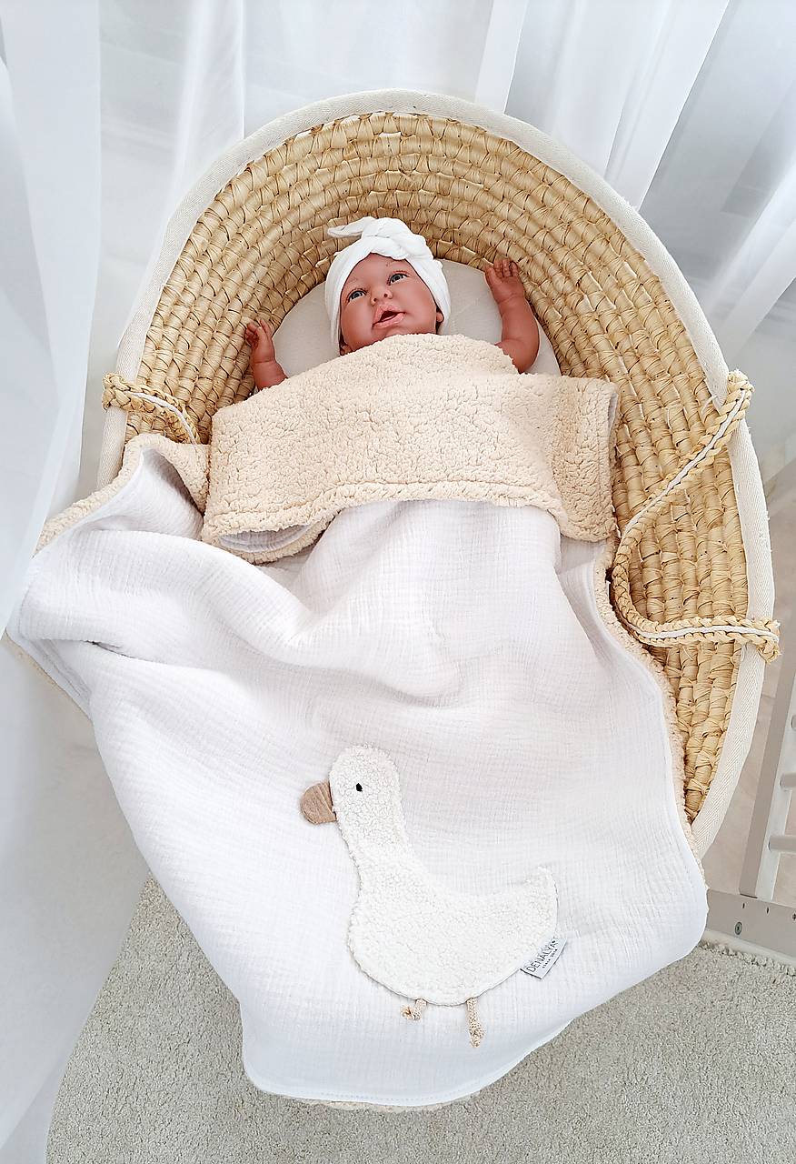 Deka pre bábätko – biely mušelín a biela húska