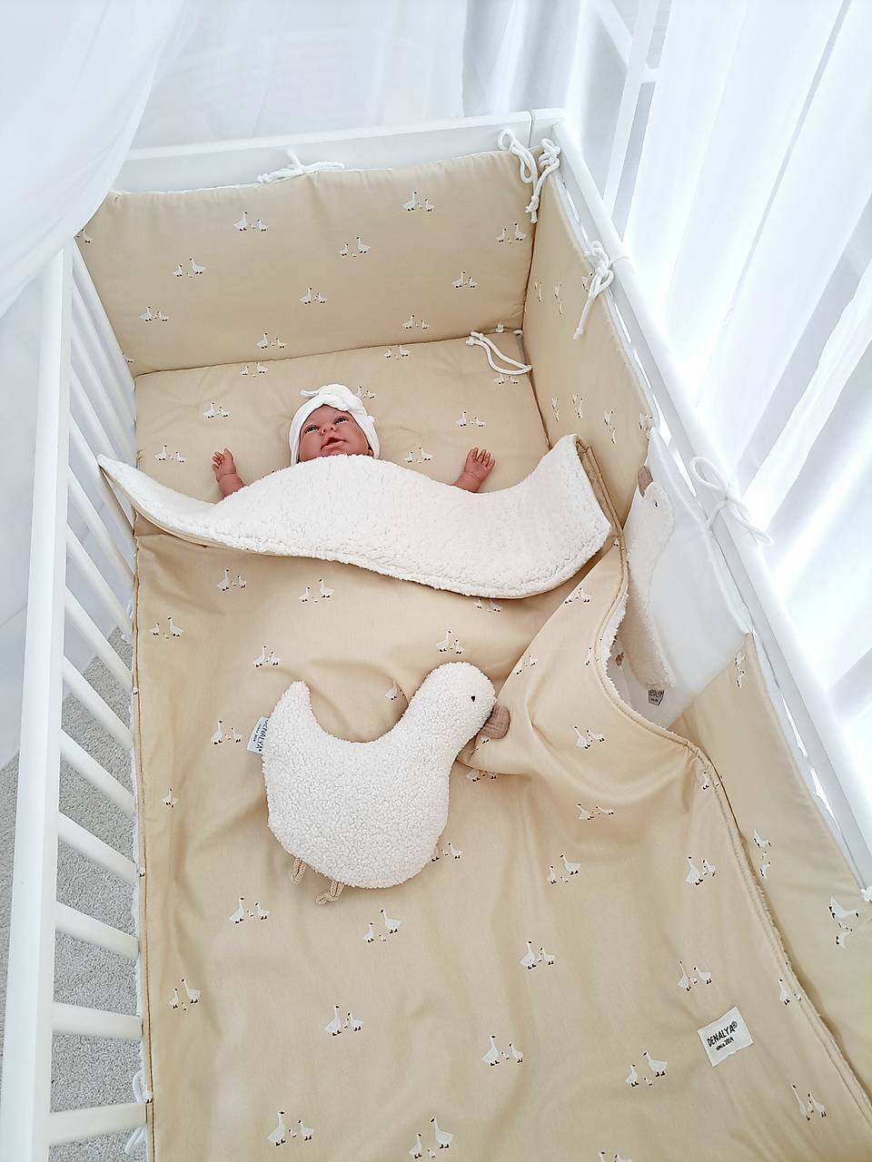 Plochý vankúš a deka – vzor húsky