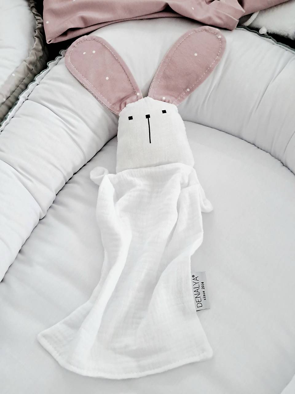 Mini mušelínový mojkáčik zajko biely pastel ružové ušká