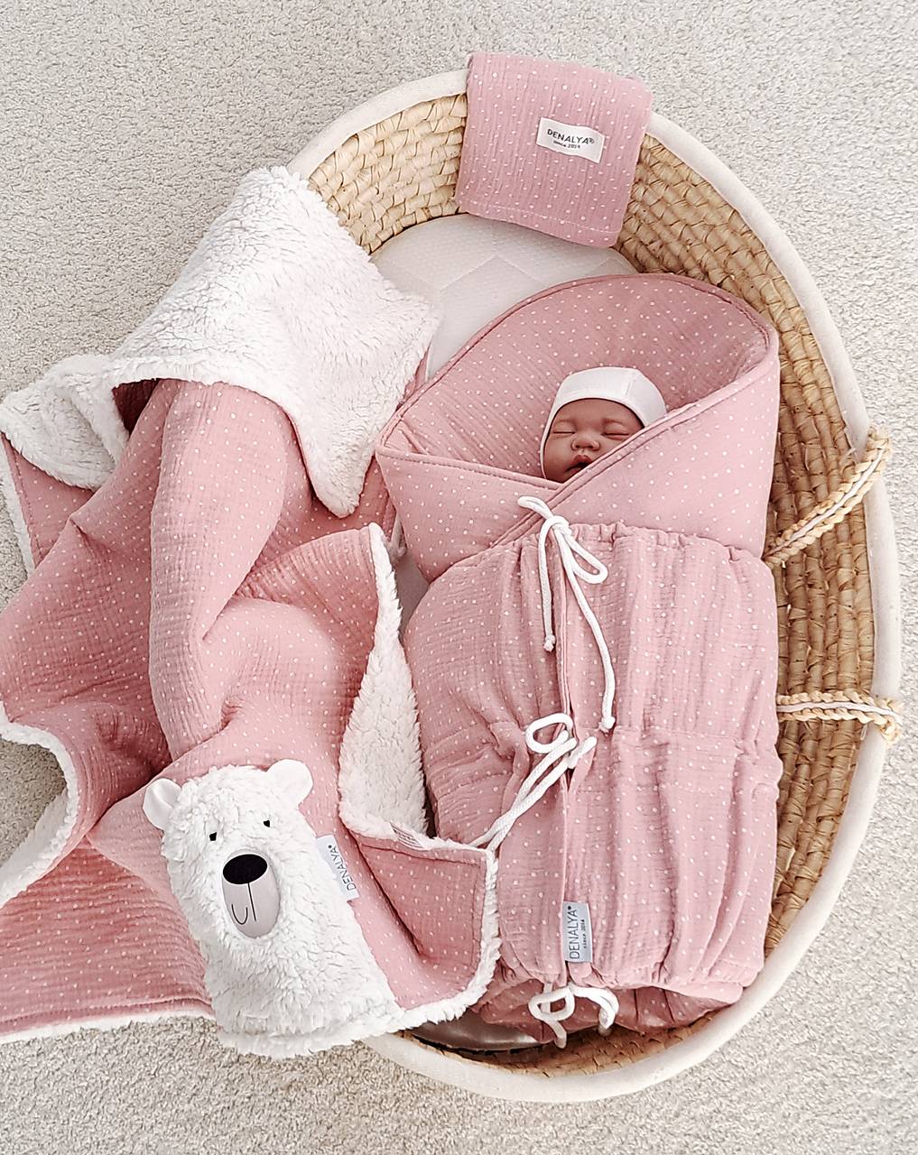 Mušelínová súprava pre bábätko 3v1 – Ružová
