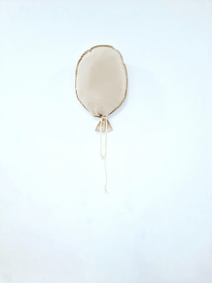  Balón na stenu béžová Latte 40x30cm