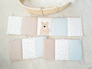 Mantinel PREMIUM BEAR latte/modrá/bodky 240cmx30cm